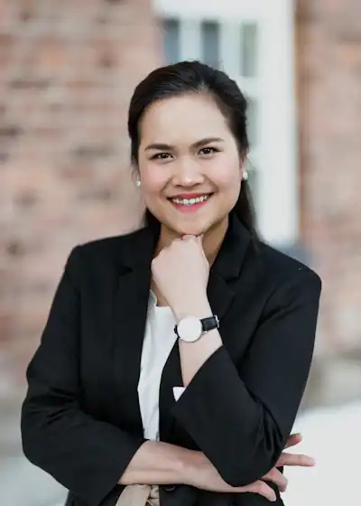 Portrait of Mei Lin Tran